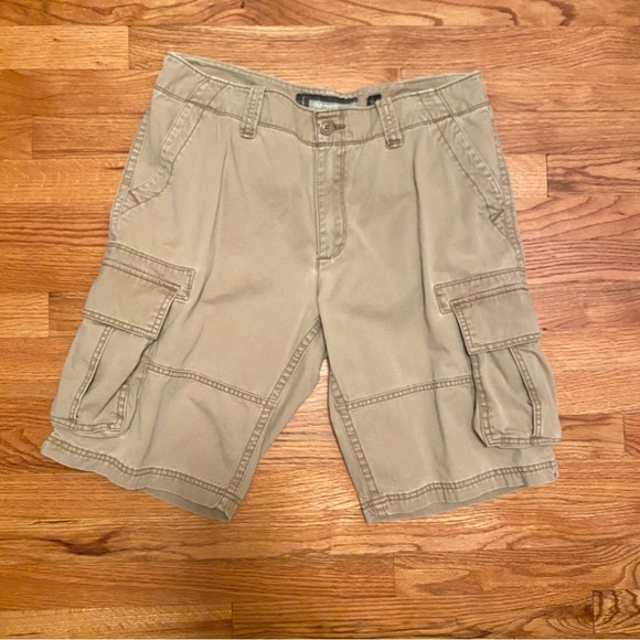 Old Navy Cargo Shorts - Picture 1 of 3